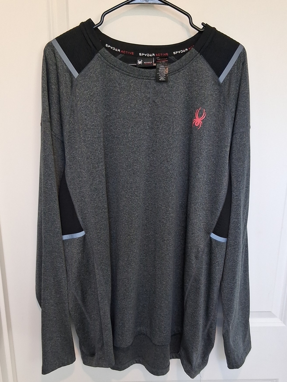 Spyder Men’s Dark Gray Crewneck Sweatshirt with Pink Logo